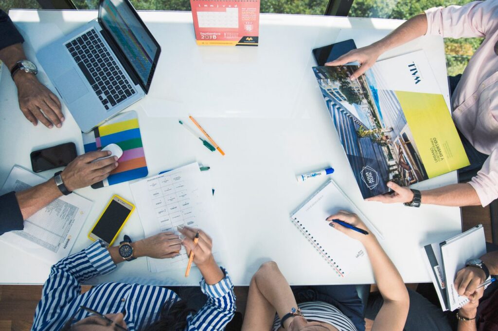 Waarom teamcoaching helpt bij meer vertrouwen en verantwoordelijkheid binnen teams
